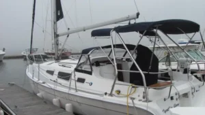 Hunter 33