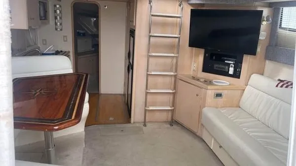 Carver 350 Mariner