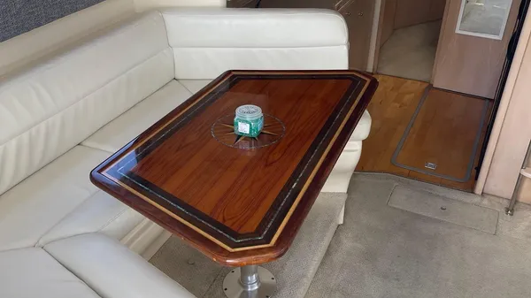 Carver 350 Mariner