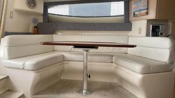 Carver 350 Mariner
