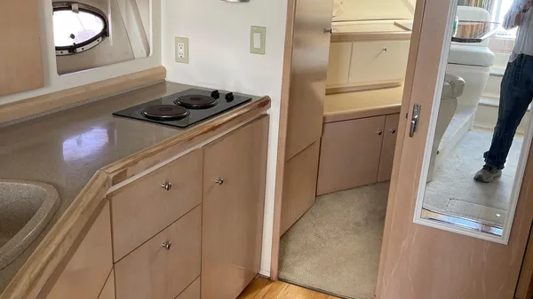 Carver 350 Mariner